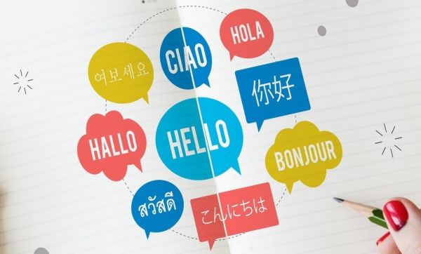 different language speech bubble hello conceptV4